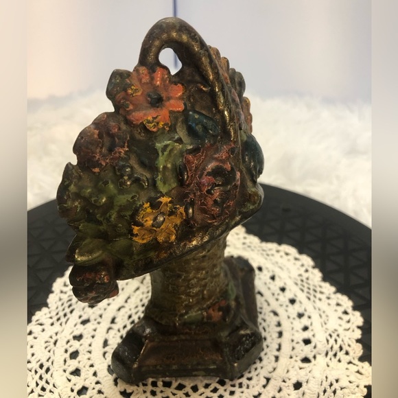 Antique Cast Iron Doorstop Fruit and Flowers Basket - Picture 9 of 10